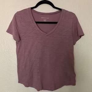 American Eagle V Neck